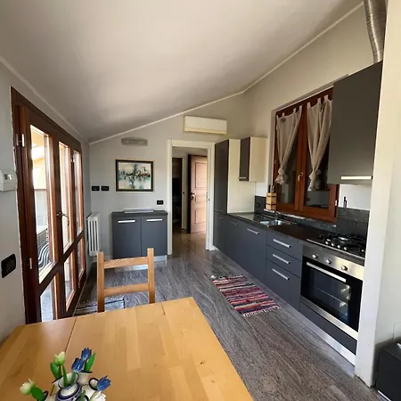 Apartment Esclusiva Mansarda Parco Di Monza *